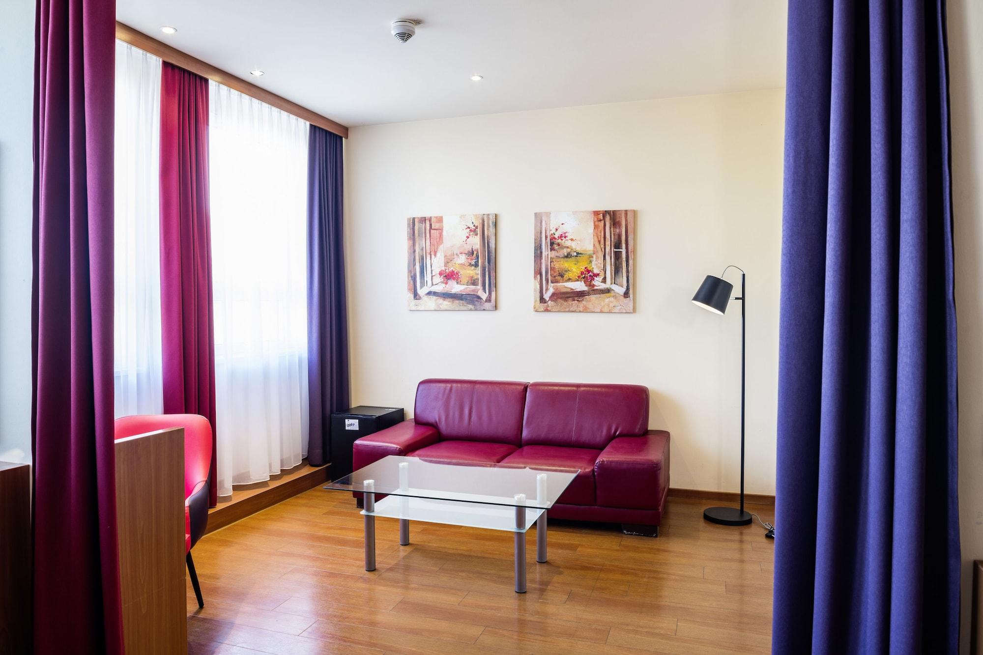 Star G Hotel Muenchen Schwabing Екстериор снимка