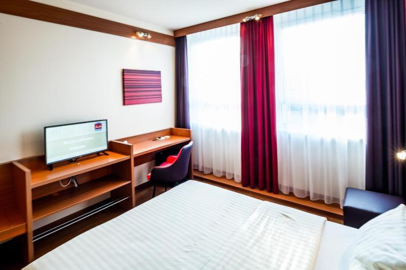 Star G Hotel Muenchen Schwabing Стая снимка